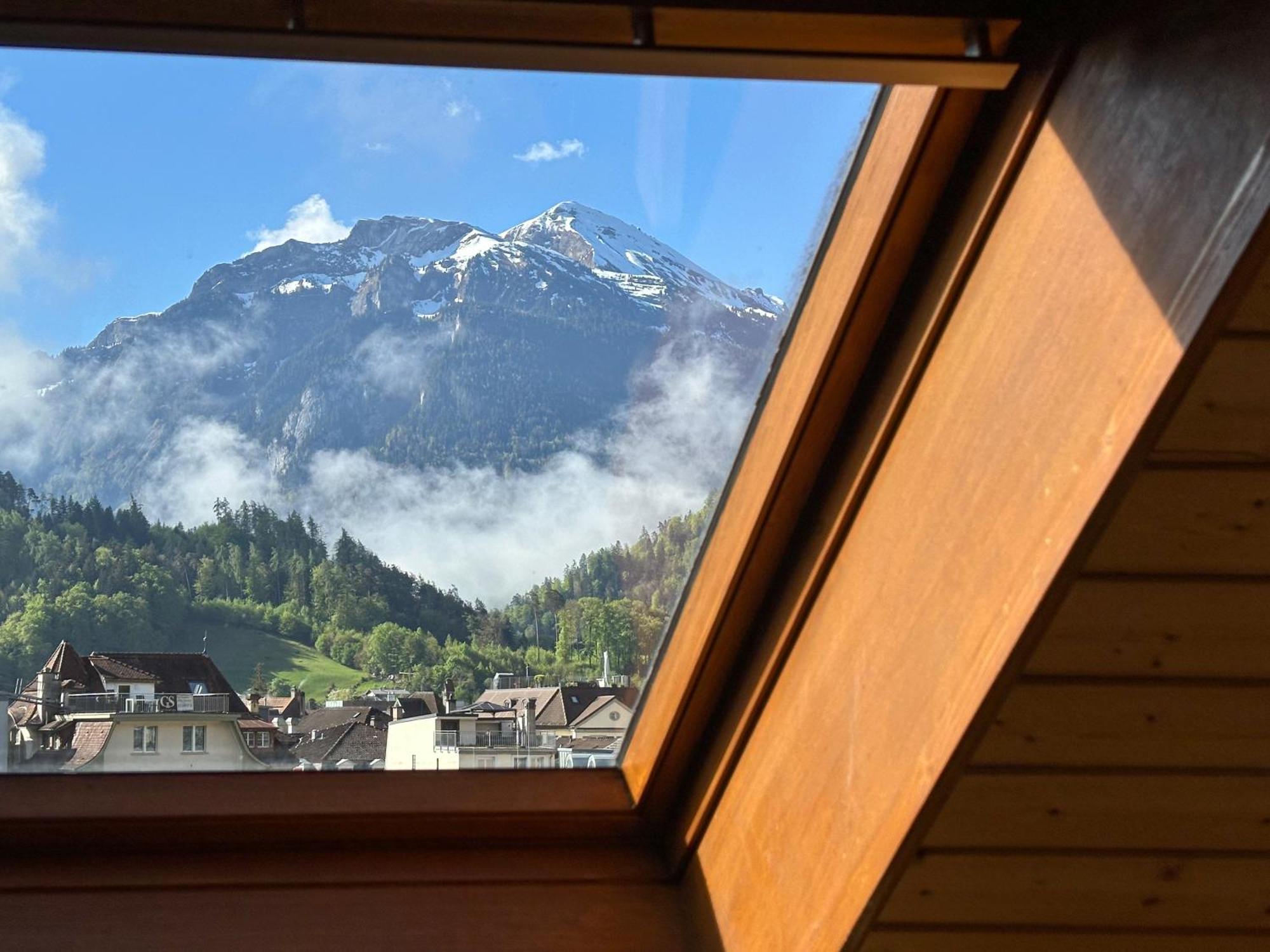 Hotel Harder Minerva Interlaken Exteriör bild
